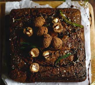 Organic brownie cake with Nutella fudge and sea salt