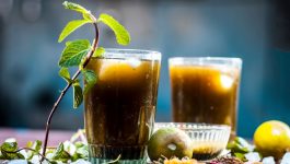 A Delicious Drink for Weight Loss With Jaggery Powder