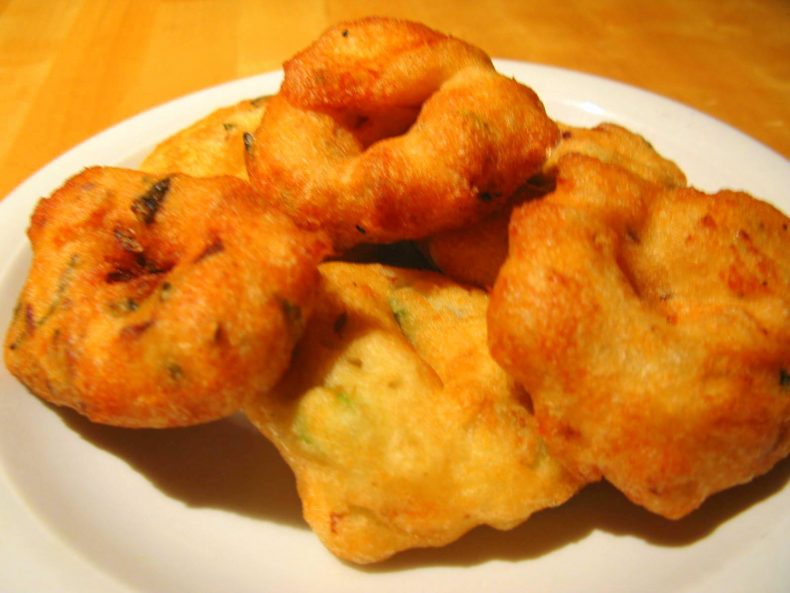 Health Benifits of Eating Urad Dal Vada