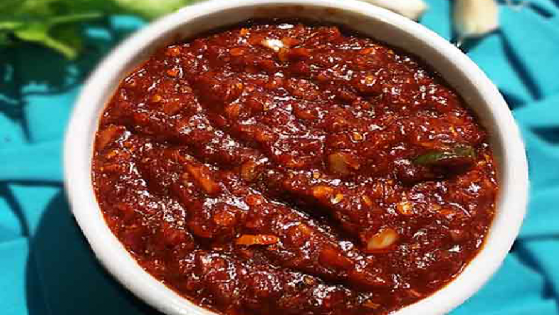 Three Red Chilli Sauce Recipe To Suit Every Occasion