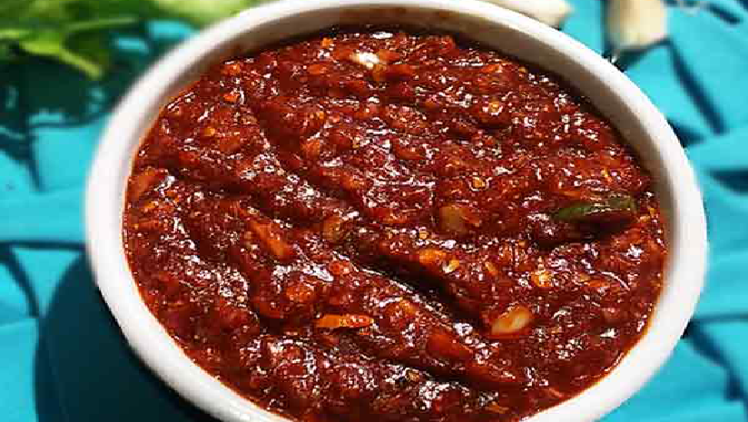 Three-Red-Chilli-Sauce-Recipe-To-Suit-Every-Occasion