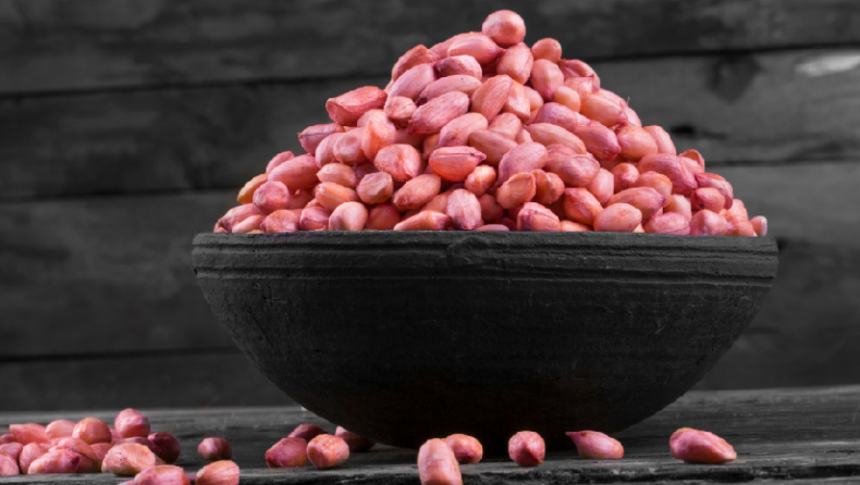 Need Weight loss tips? Know how raw peanuts can help in weight loss