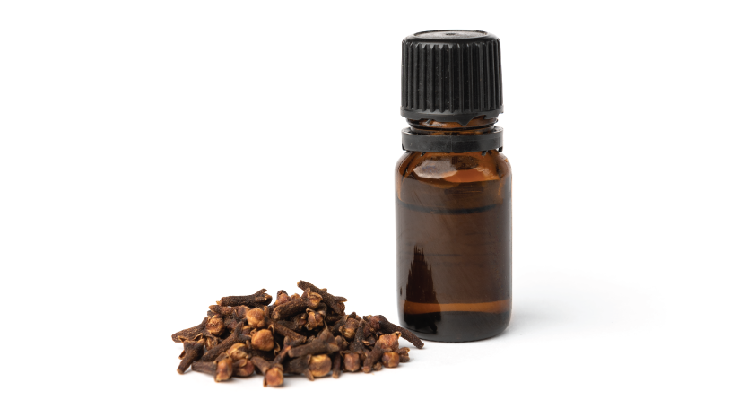 Your-Ultimate-Guide-for-Using-Clove-Oil-for-Skin