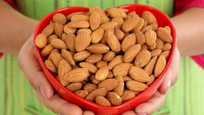 Almonds in Pregnancy? How Safe is it to Consume?