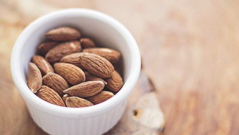 almonds for weight gain