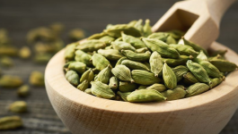 4 Amazing Benefits of Cardamom