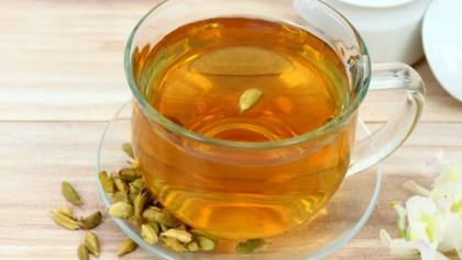 4 Benefits Of Having Cardamom With Warm Water