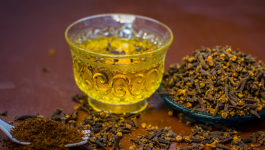 Here’s How Clove Water Benefits Your Health